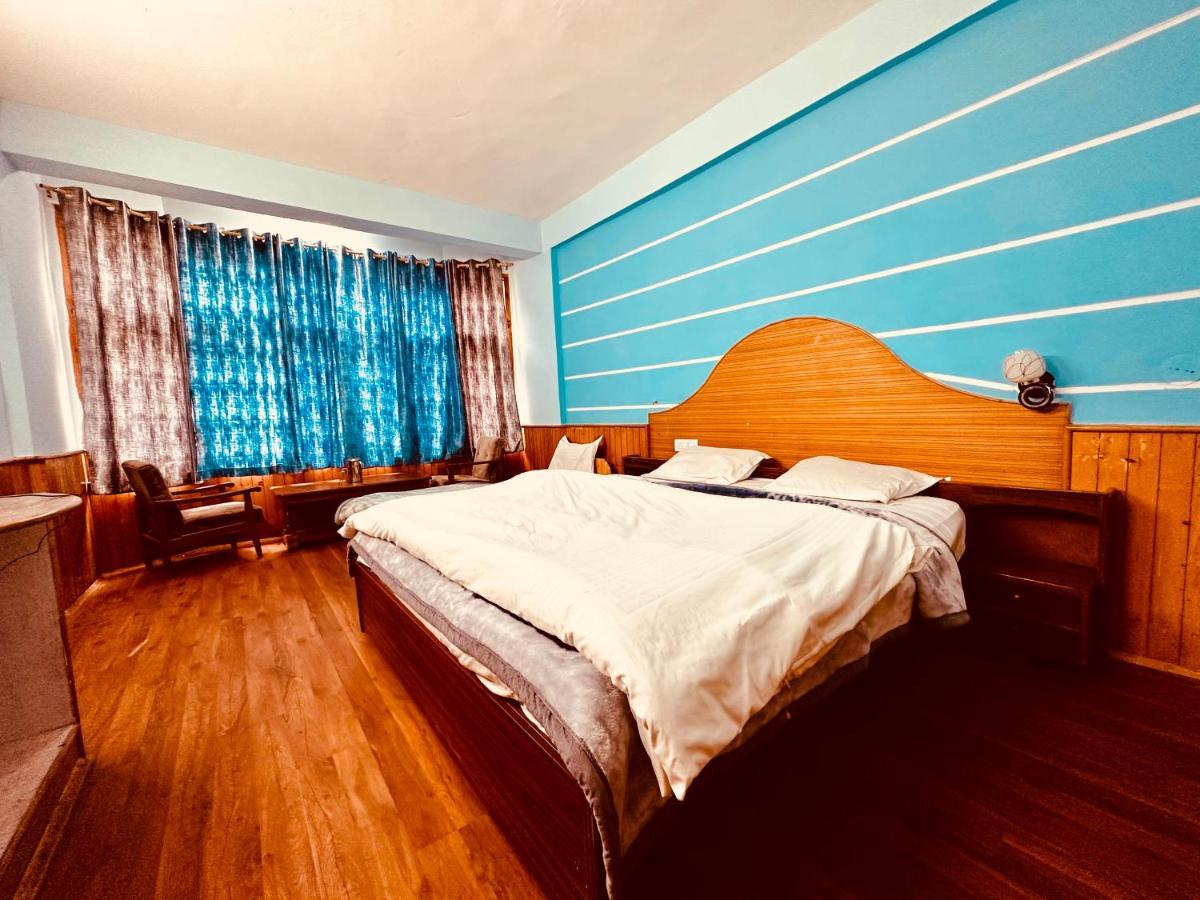 Hotel D Kanchan Manali Экстерьер фото