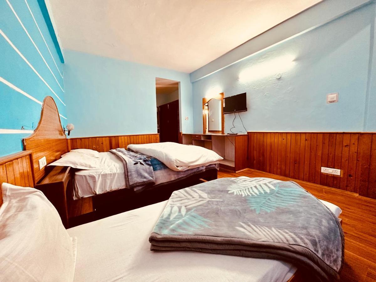 Hotel D Kanchan Manali Экстерьер фото