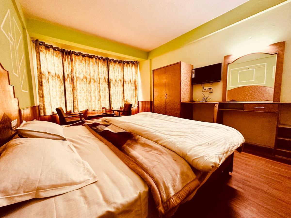Hotel D Kanchan Manali Экстерьер фото